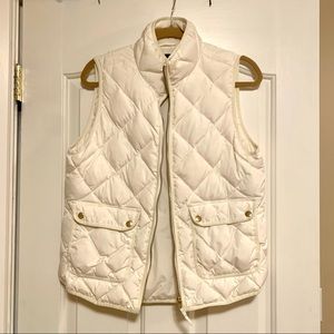 J. Crew cream quilted vest size M
